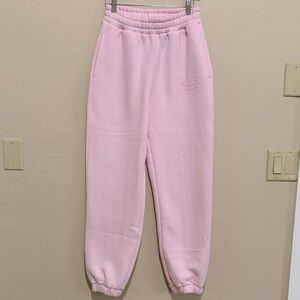 Comfrt Signature Sweatpants. Never Worn Never Washed. New without Tags.